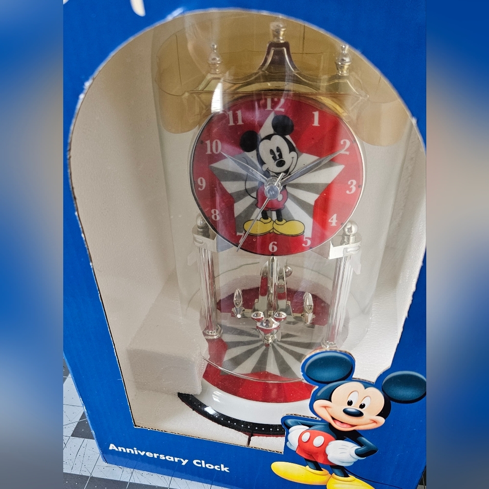 Disney Mickey Mouse Anniversary Clock - Picture 3 of 9
